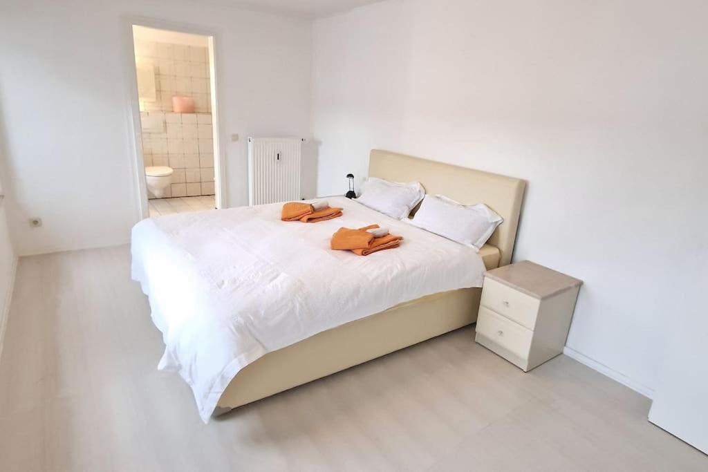 Luna City-Apartment 80Qm 2 Zimmer 2 Baeder 20Km Messe Airport Krefeld Exteriér fotografie
